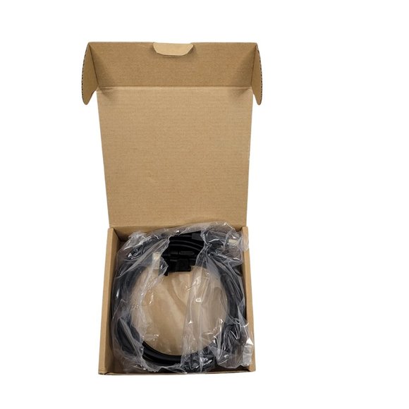 Plugable HDMI - VGA 6 Foot Adapter Cable 1080p Full HD display Model HDMI-VGA - Picture 10 of 10